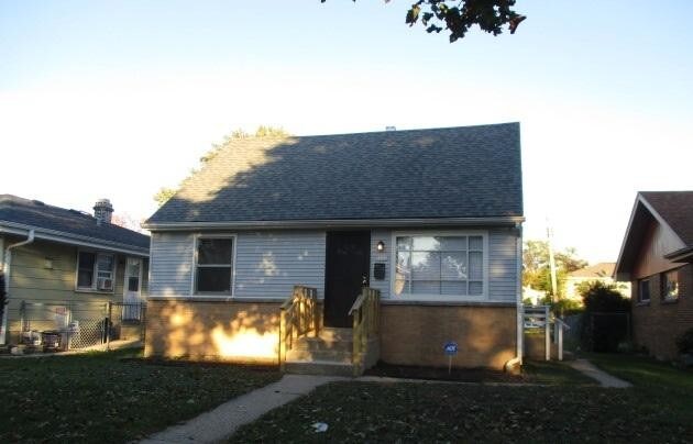 Primary Photo - 5646 N 96th St
