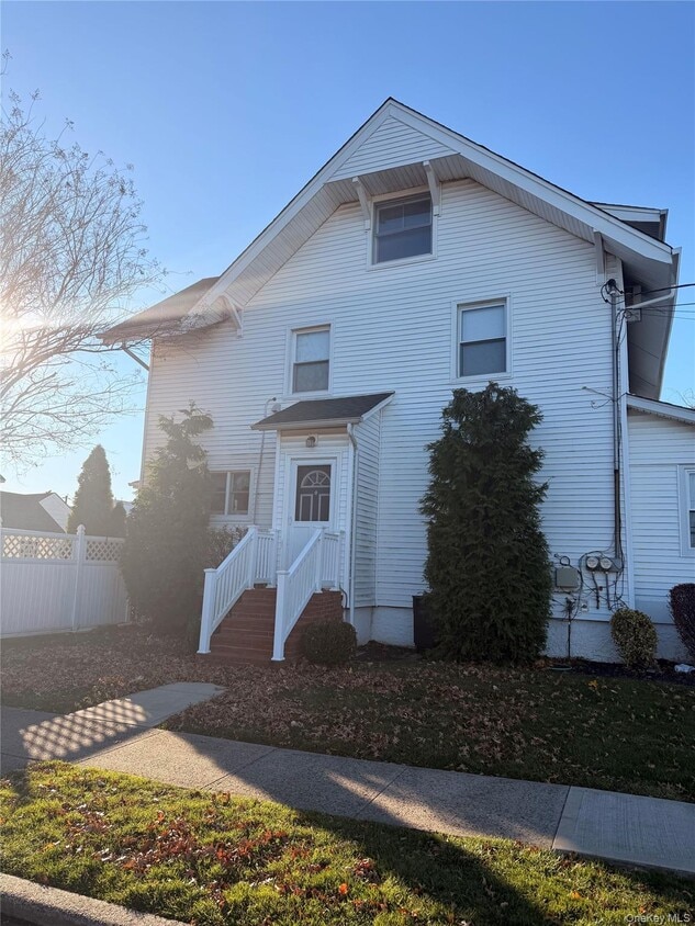 Foto principal - 65 W Windsor Pkwy