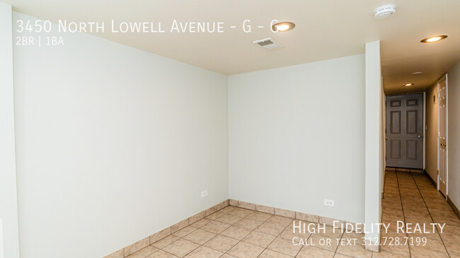 Building Photo - 3450 N Lowell Ave