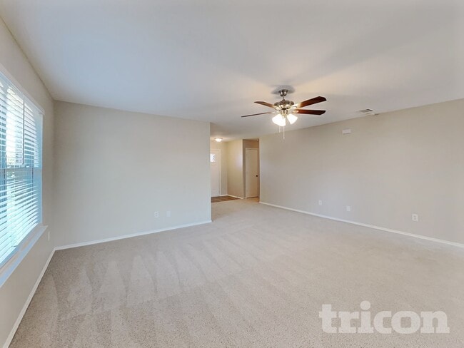 Building Photo - 8504 Hawkview Dr