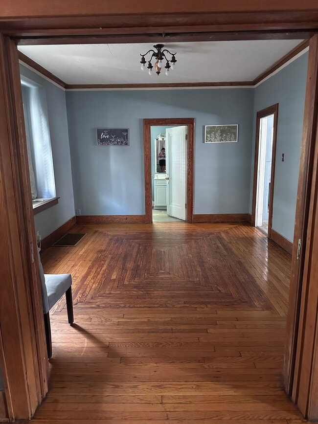 Building Photo - 1557 3rd St