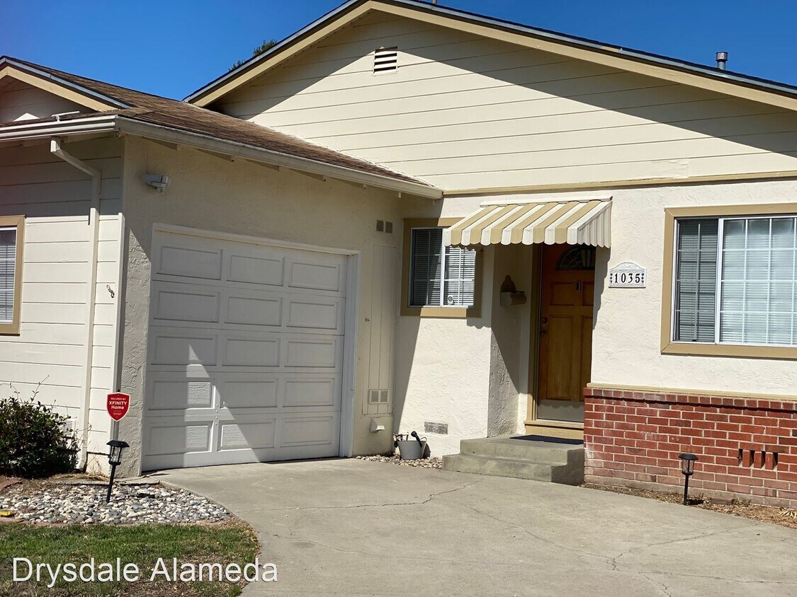 Primary Photo - 3 br, 2 bath House - 1035 Begonia Drive