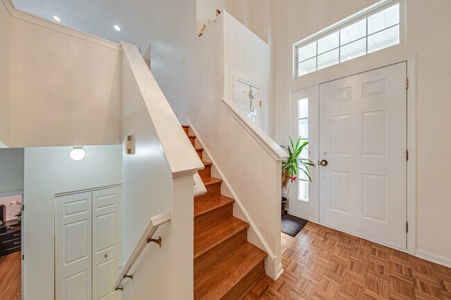 Building Photo - 2435 Palazzo Dr