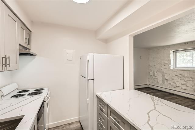 Foto del edificio - 1270 N Marion St