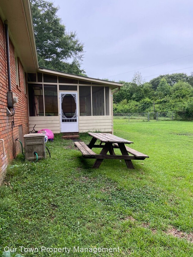 Building Photo - 3 br, 2 bath House - 2434 Cane Creek Rd