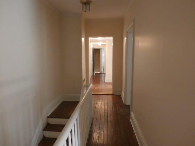 Building Photo - 403 N 27th St