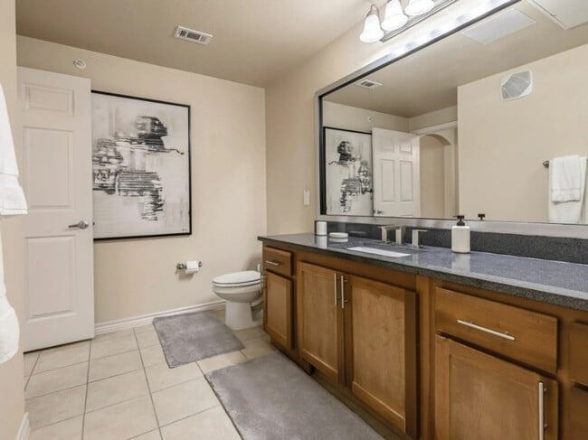 Building Photo - Viceroy at Central Park