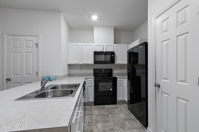 Building Photo - 7919 Merchants Way