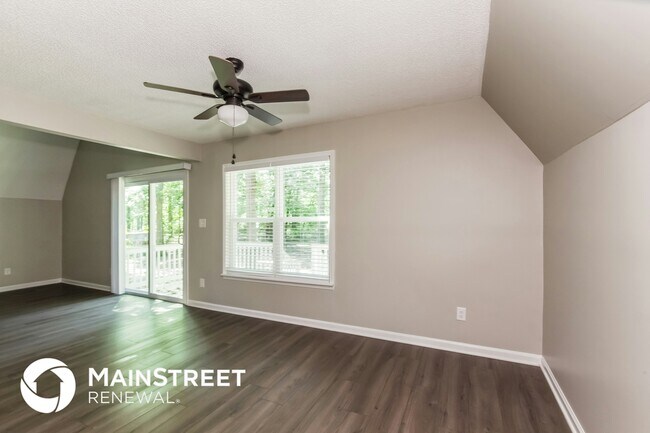 Foto del edificio - 8009 Beacon Hills Rd