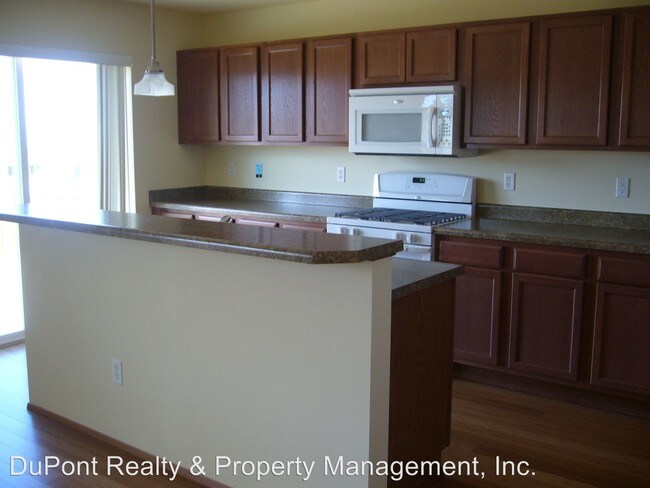 Building Photo - 3168 Sheaser Way