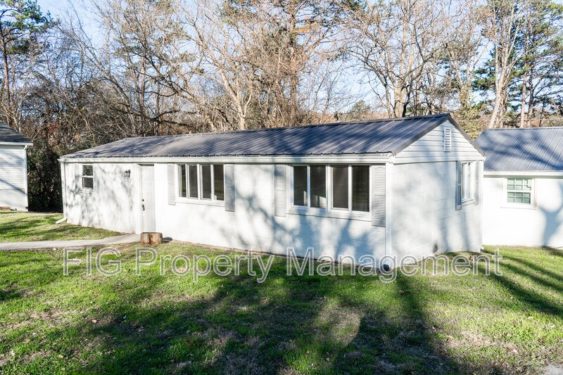 Primary Photo - 3715 Sisk Rd NW
