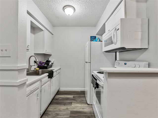 Building Photo - 9464 US-180