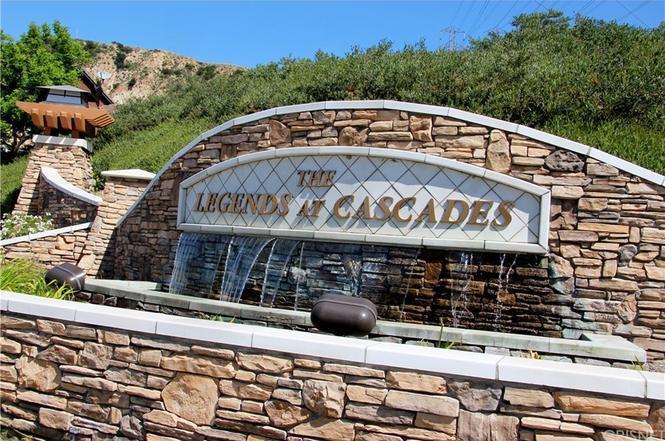 Foto principal - Beautiful 4 Bedroom, 2 1/2 Bathroom Townho...