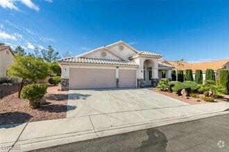 Building Photo - 2744 Summerchase Ln