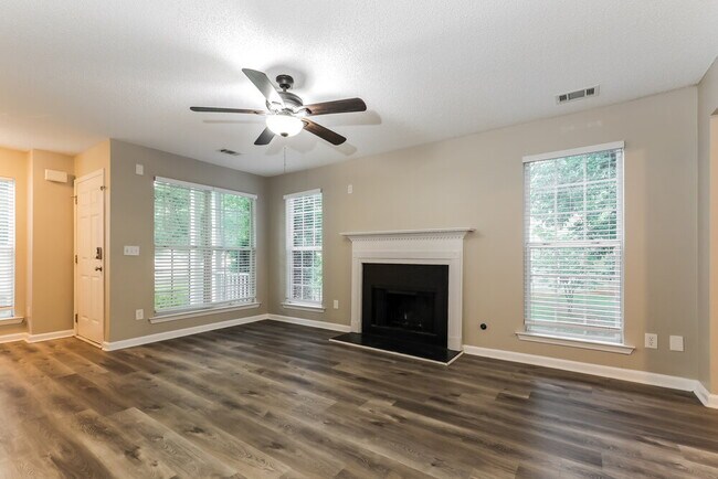Foto del edificio - 916 Summit Park Trail