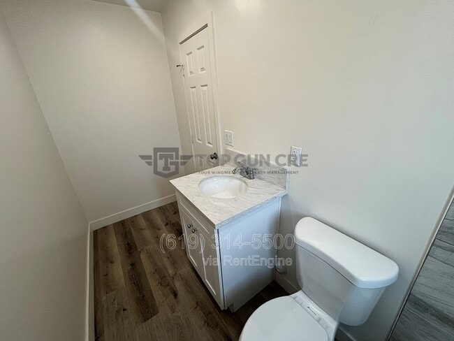 Building Photo - 147 W Calle Primera