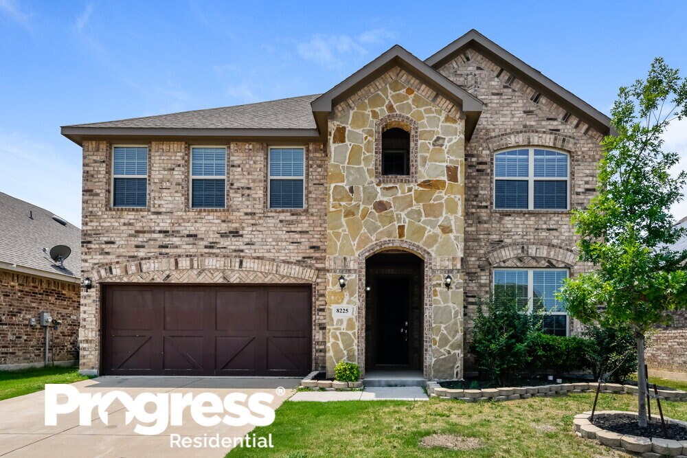 Primary Photo - 8225 Spruce Meadows Dr