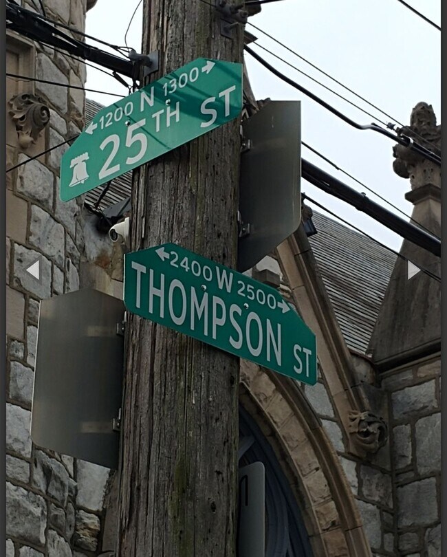 Foto del edificio - 2437 W Thompson St