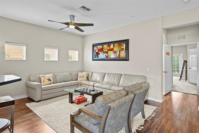 Building Photo - 3625 Bay Heights Way