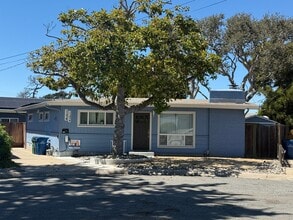 Building Photo - 1145 Madera Ct