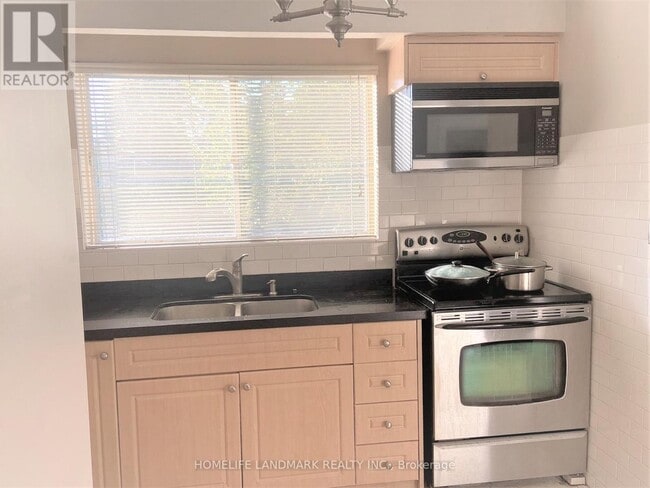 Photo du bâtiment - 7 Mango Dr