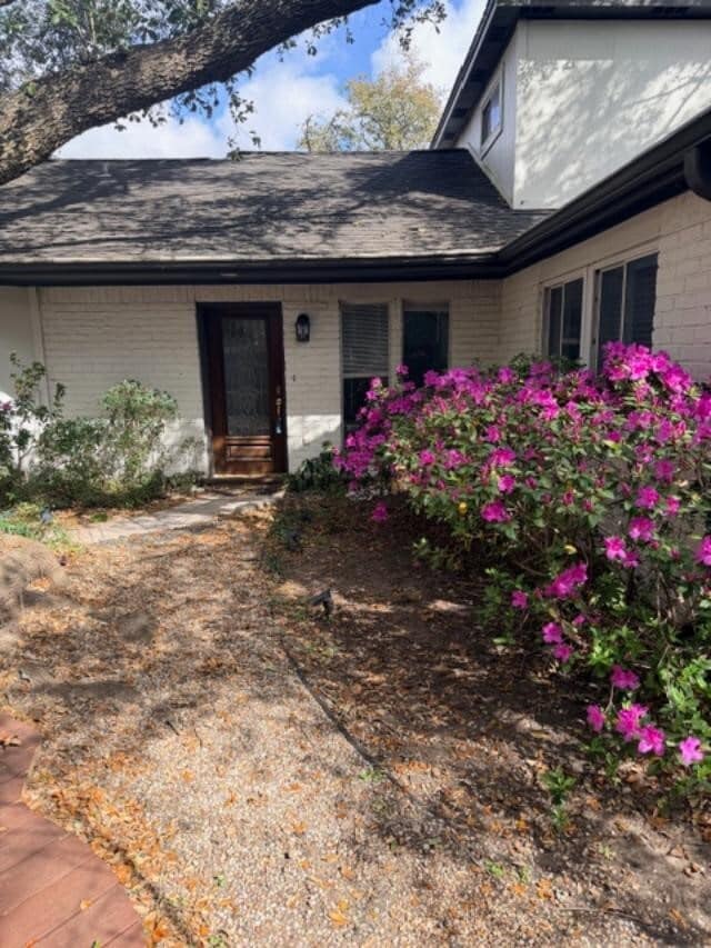 Building Photo - 12800 Briar Forest Dr