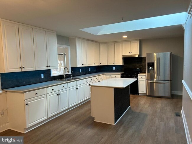 Building Photo - 136 Cedar Knoll Rd