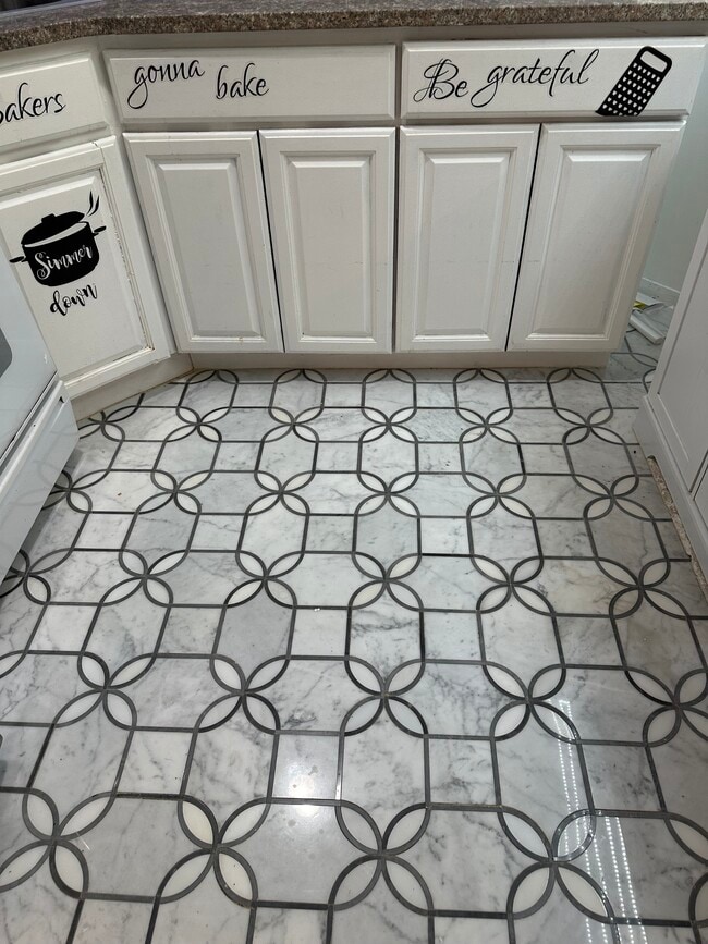 Marble floor - 104 N 7th St