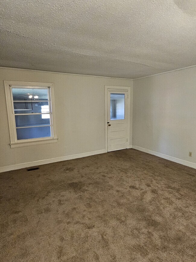 Building Photo - 2523 south 56