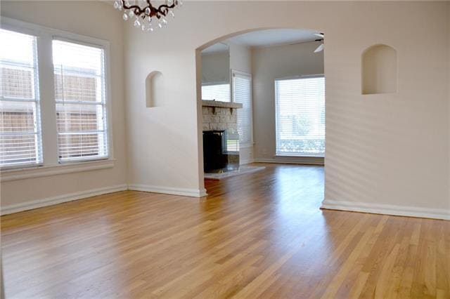 Building Photo - 5123 Stoneleigh Ave
