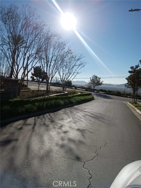 Foto del edificio - 12589 Dupont Dr