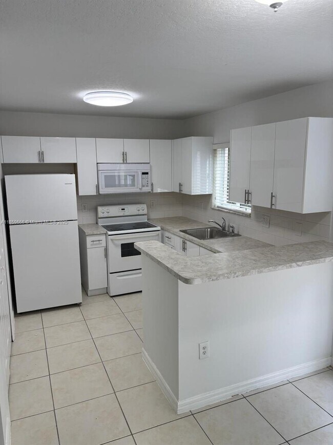 Foto del edificio - 1320 SE 31st Ct