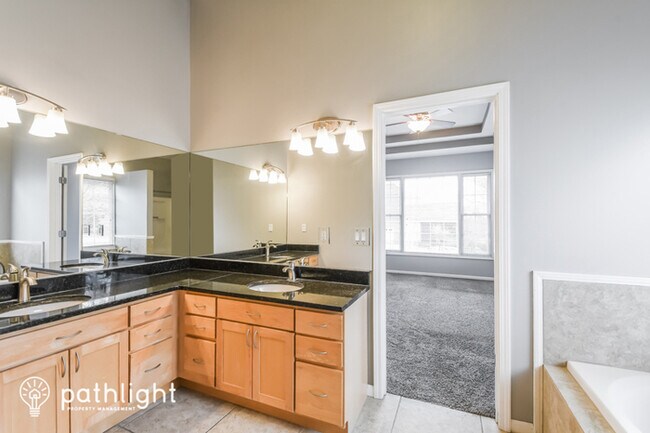 Building Photo - 5208 Fox Cove, Edwardsville, IL, 62025
