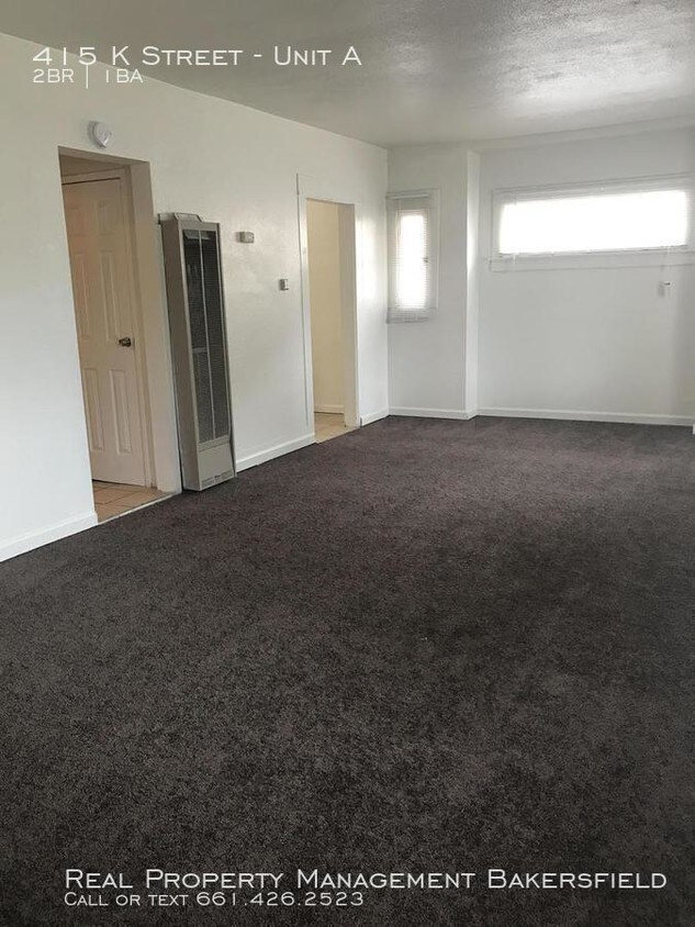 Building Photo - 2 bedroom in Bakersfield CA 93304