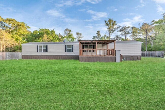 Foto del edificio - 101 Maple Ln