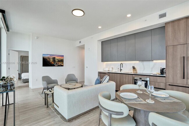 Foto del edificio - 580 72nd St