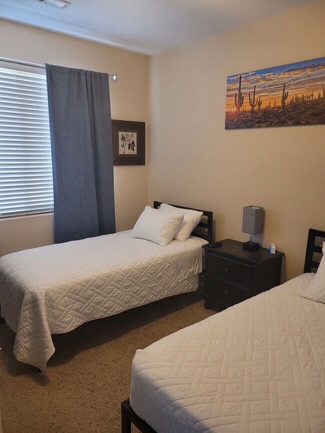Foto del edificio - 701 Ocotillo Ln