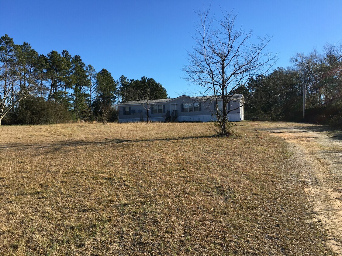 589 Skylark Ln, Aiken, SC 29801