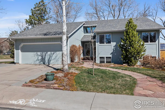 Building Photo - 300 Bowline Ct