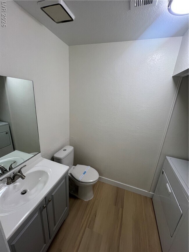 Foto del edificio - 3939 S Torrey Pines Dr