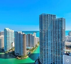 Building Photo - 200 Biscayne Blvd Way