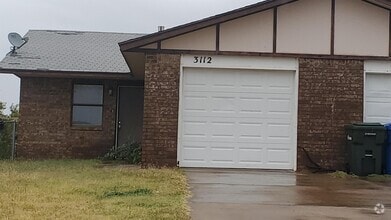 Building Photo - 3112 Forestridge Dr.