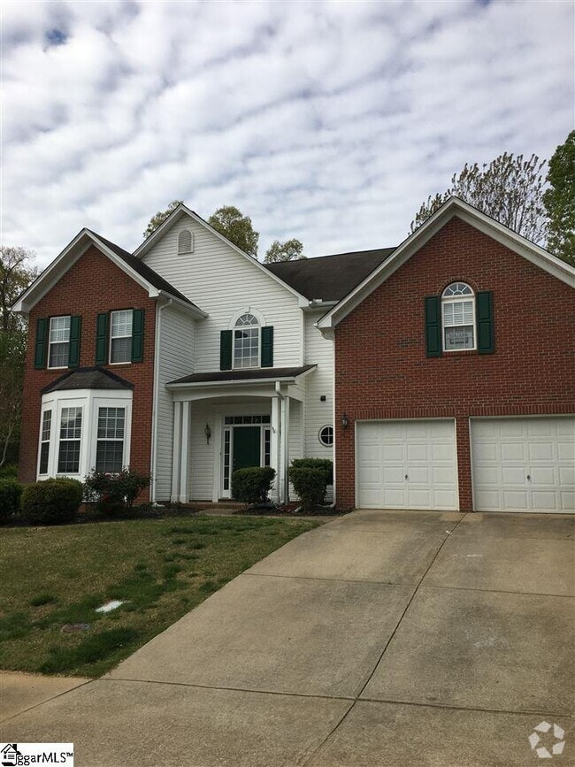 Building Photo - 30 Halehaven Dr
