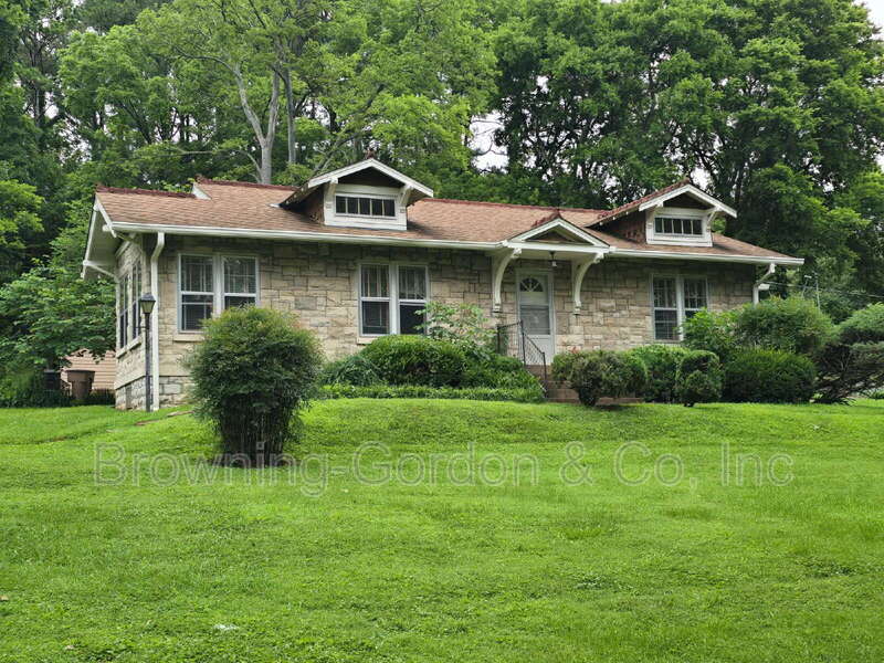 Photo - 3016 Lebanon Pike