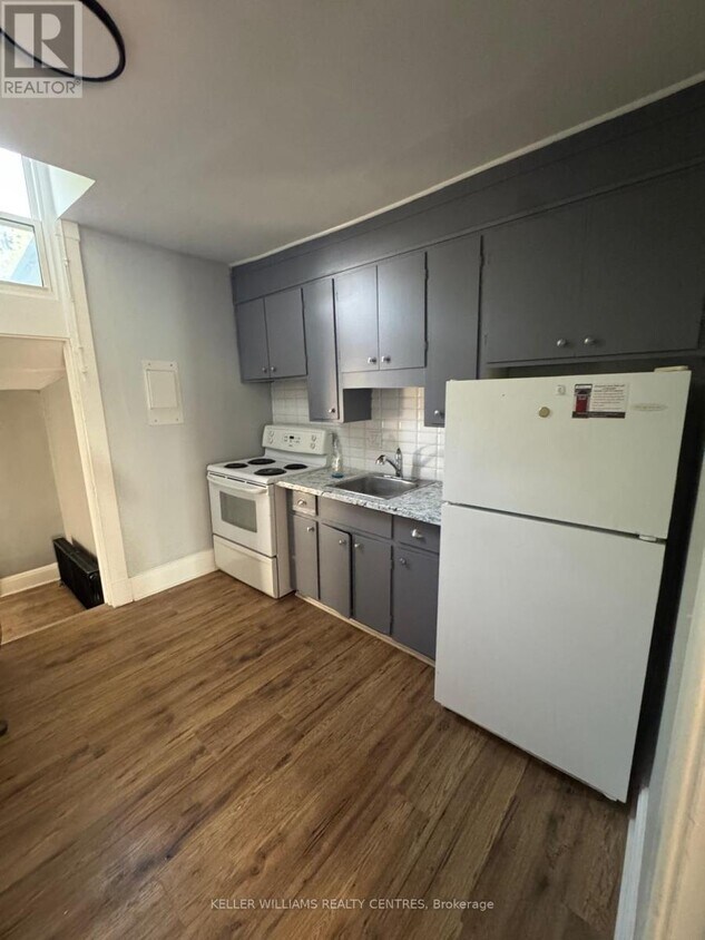 Photo principale - 939 Duke St