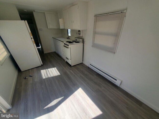 Foto del edificio - 67 Jacobstown Rd