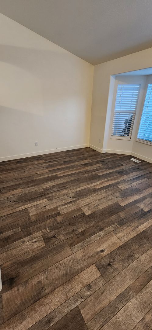 Foto del edificio - Herriman 6 Bedroom Home!!