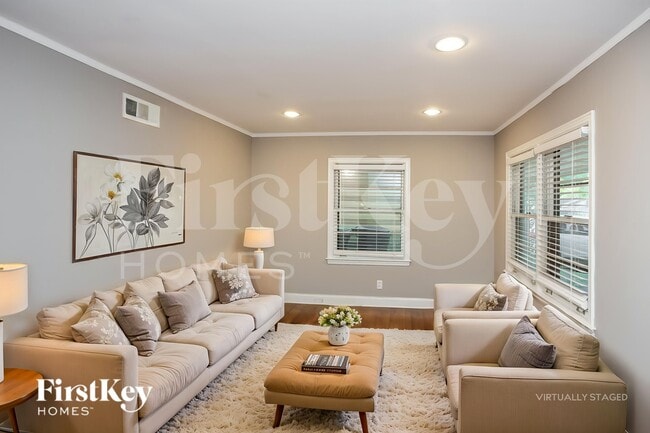 Building Photo - 4549 Leatherwood Ave