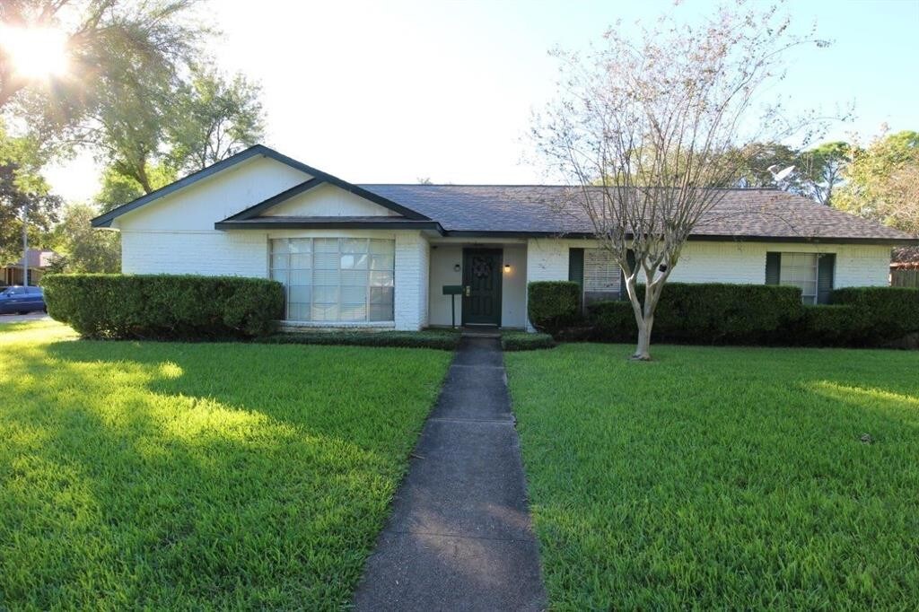 Foto principal - 7022 Pyron Way