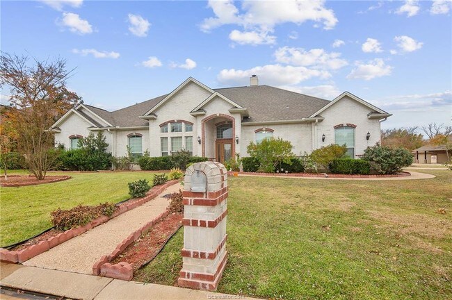 Building Photo - 4300 Whitwick Pl